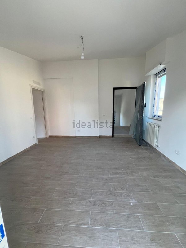 appartamento in vendita a Roma in zona Lunghezza