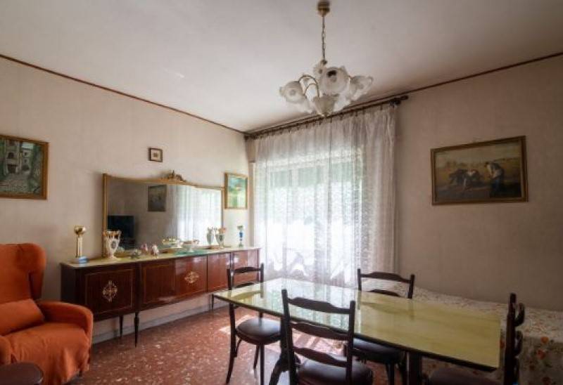 appartamento in vendita a Roma in zona Don Bosco