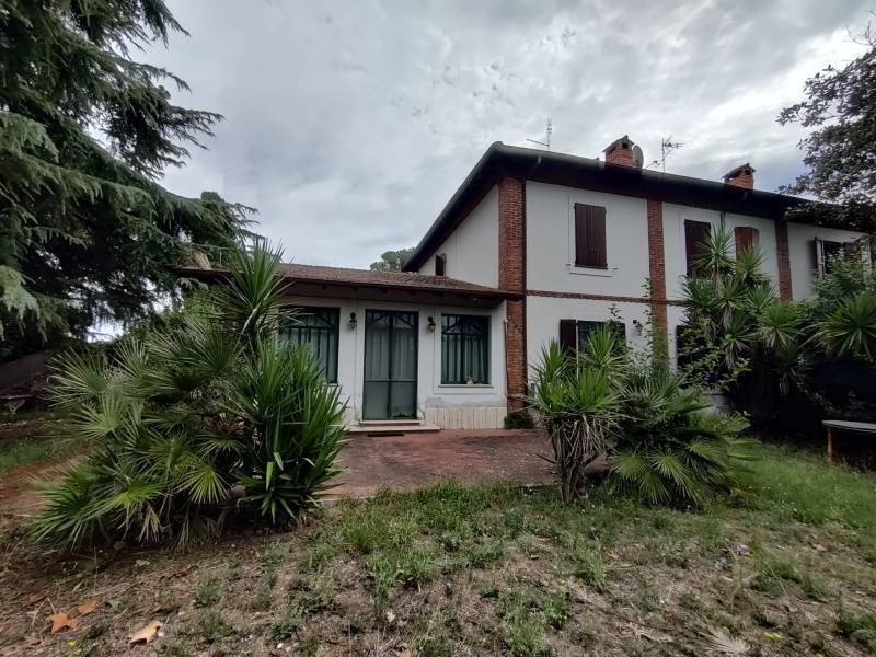 casa indipendente in vendita a Roma