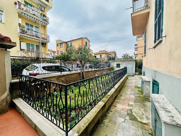 appartamento in vendita a Roma in zona Ponte Mammolo