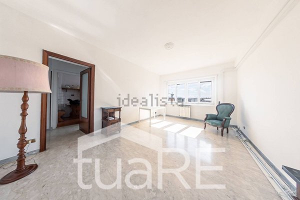 appartamento in vendita a Roma in zona Trastevere