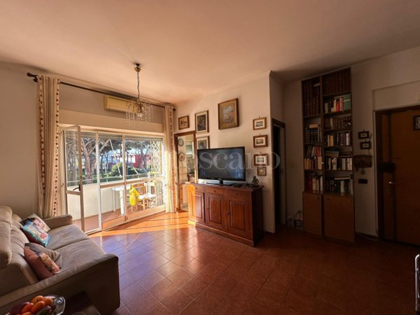 casa indipendente in vendita a Roma in zona Ostia