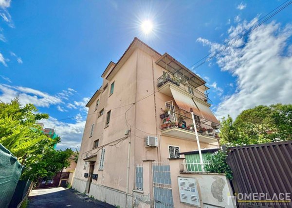 appartamento in vendita a Roma in zona Torre Maura
