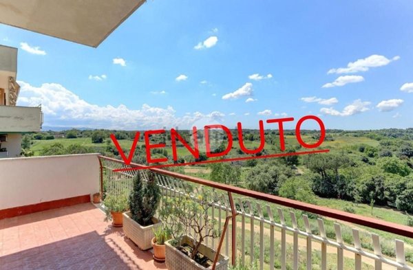 appartamento in vendita a Roma in zona Appio Latino