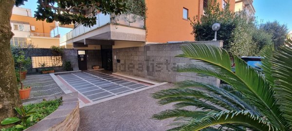 appartamento in vendita a Roma in zona Tor di Quinto