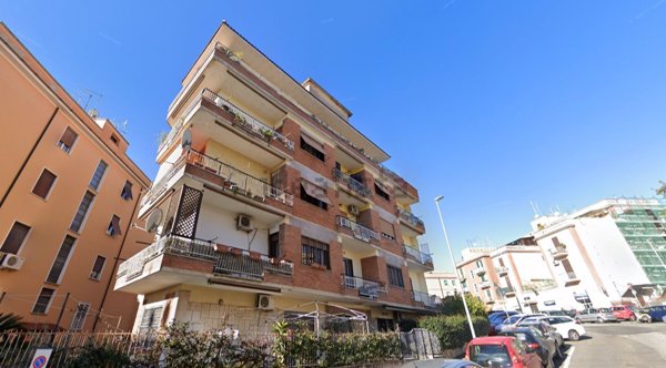 appartamento in vendita a Roma in zona Prenestino-Centocelle