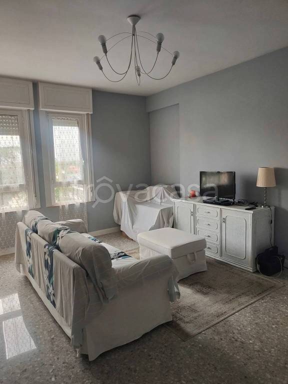 appartamento in vendita a Roma in zona Appio Claudio