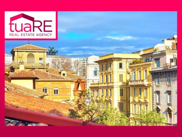 appartamento in vendita a Roma in zona Parione/Sant'Eustachio