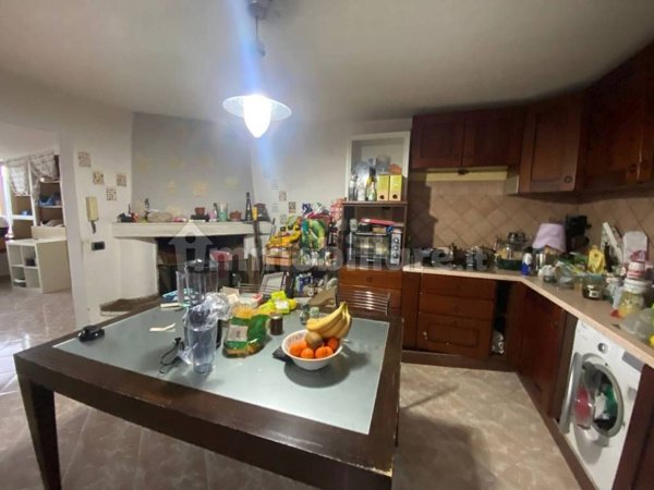 appartamento in vendita a Roma in zona Torre Angela