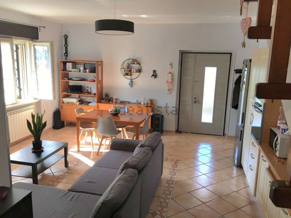 appartamento in vendita a Roma in zona Acilia