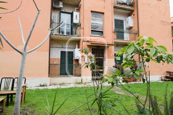 appartamento in vendita a Roma in zona Sette Bagni