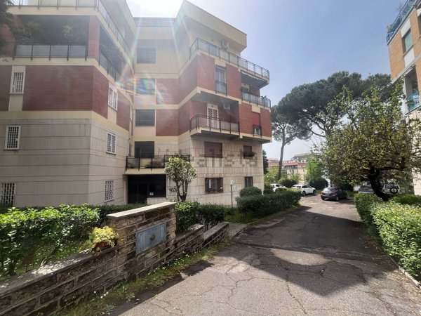 appartamento in vendita a Roma in zona Salario