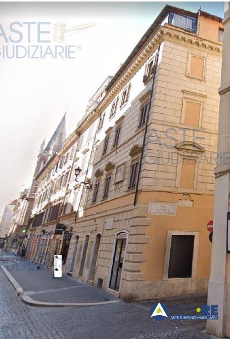 appartamento in vendita a Roma in zona Campo Marzio