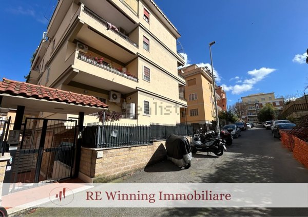 appartamento in vendita a Roma in zona Portuense
