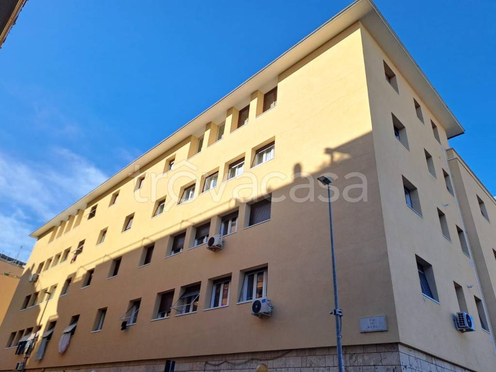 appartamento in vendita a Roma in zona Ostia