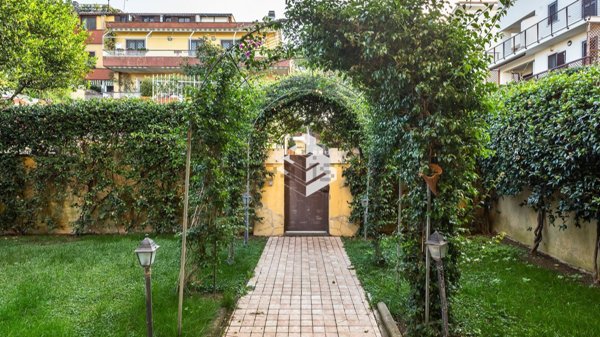 appartamento in vendita a Roma in zona Pietralata