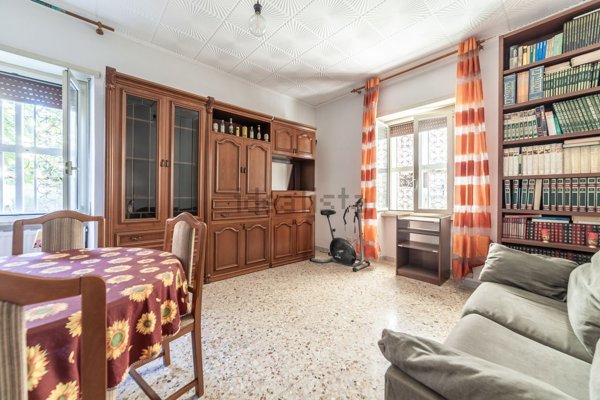 appartamento in vendita a Roma in zona Torre Maura