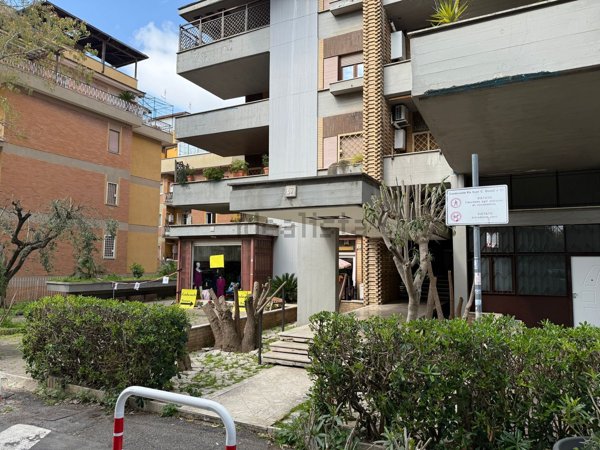 appartamento in vendita a Roma in zona Primavalle