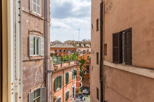 appartamento in vendita a Roma in zona Campo Marzio