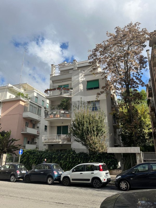 appartamento in vendita a Roma in zona Pinciano