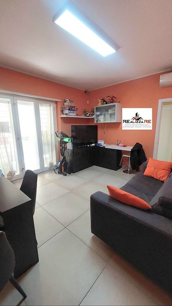 appartamento in vendita a Roma in zona Torre Gaia