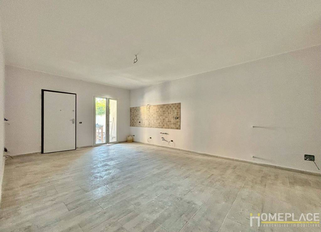 appartamento in vendita a Roma in zona Torre Maura