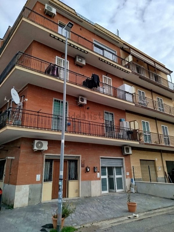 appartamento in vendita a Roma in zona Fidene