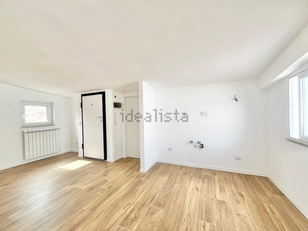 appartamento in vendita a Roma in zona Castel di Leva