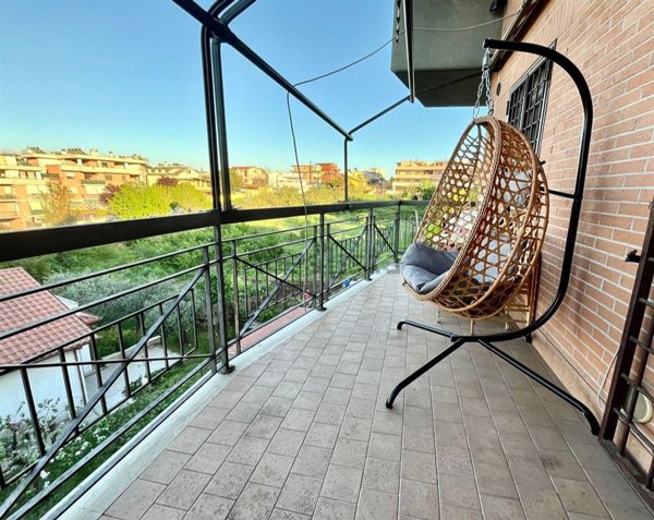 appartamento in vendita a Roma in zona Lunghezza