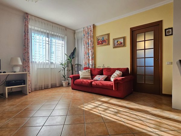 appartamento in vendita a Roma in zona Ostia