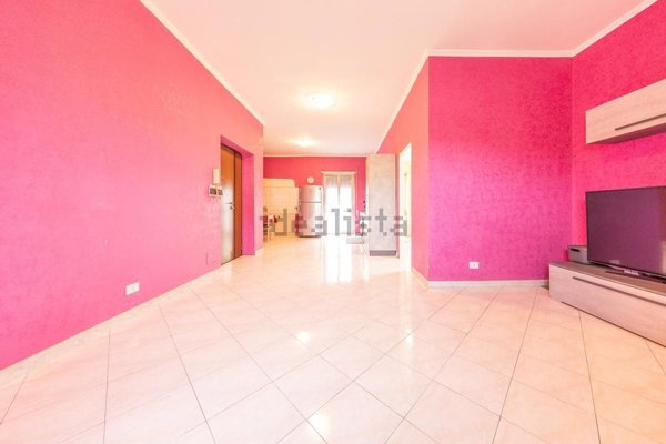 appartamento in vendita a Roma in zona Lunghezza