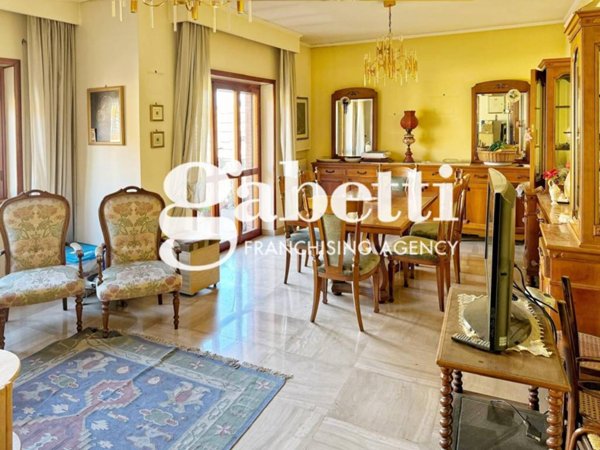 appartamento in vendita a Roma in zona Prenestino-Labicano