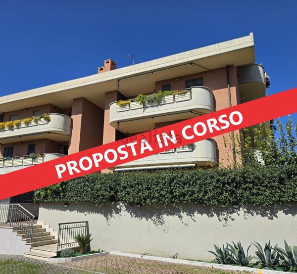 appartamento in vendita a Roma in zona Finocchio