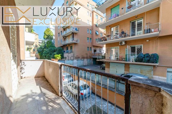 appartamento in vendita a Roma in zona Appio Latino
