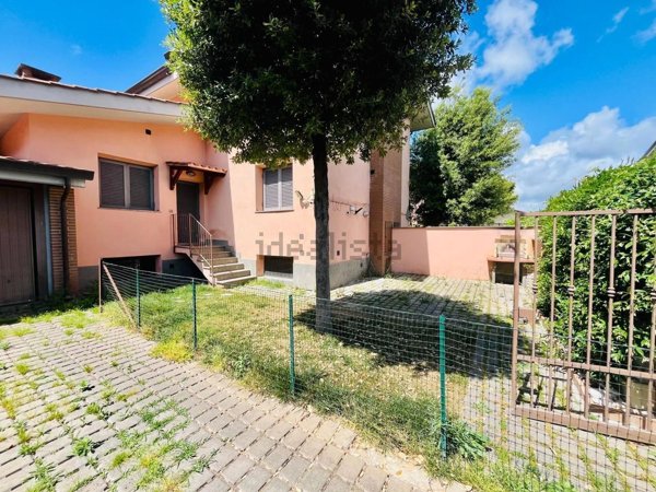 quadrivano in vendita a Roma in zona Infernetto