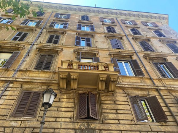 appartamento in vendita a Roma in zona Esquilino