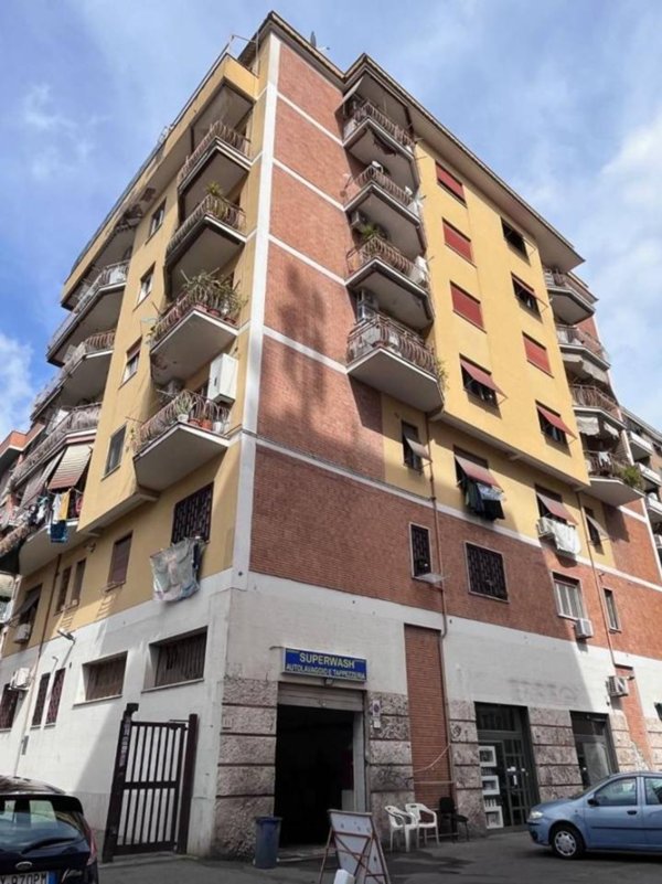 appartamento in vendita a Roma in zona Portuense