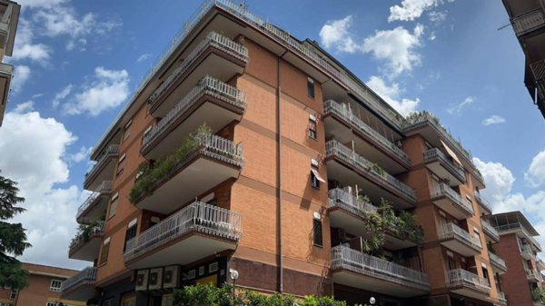 appartamento in vendita a Roma in zona Collatino