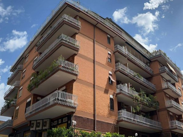 appartamento in vendita a Roma in zona Collatino