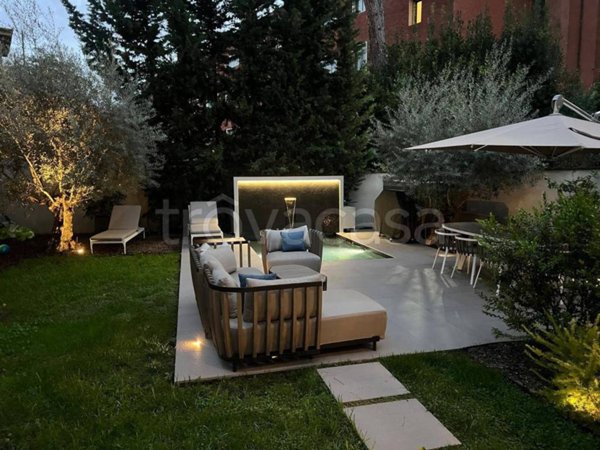 casa indipendente in vendita a Roma in zona Della Vittoria