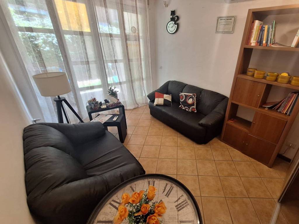 appartamento in vendita a Roma in zona Acilia