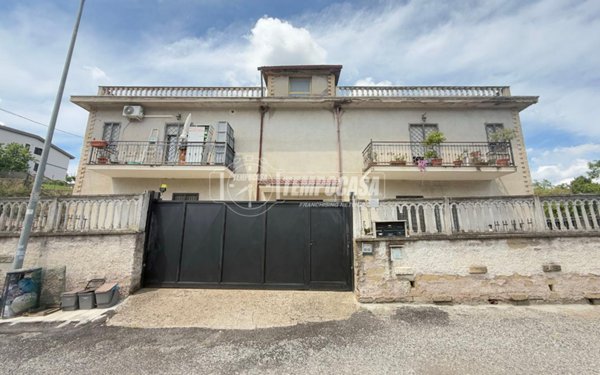 appartamento in vendita a Roma in zona Palmarola