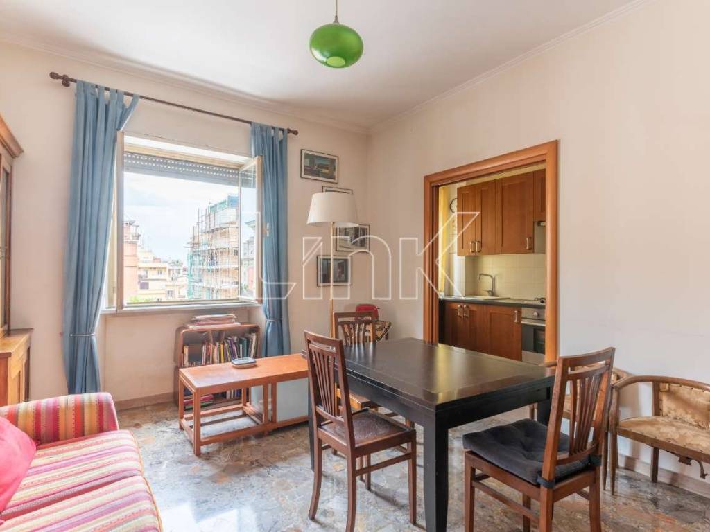 appartamento in vendita a Roma in zona Portuense