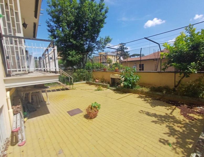 appartamento in vendita a Roma in zona Torre Maura