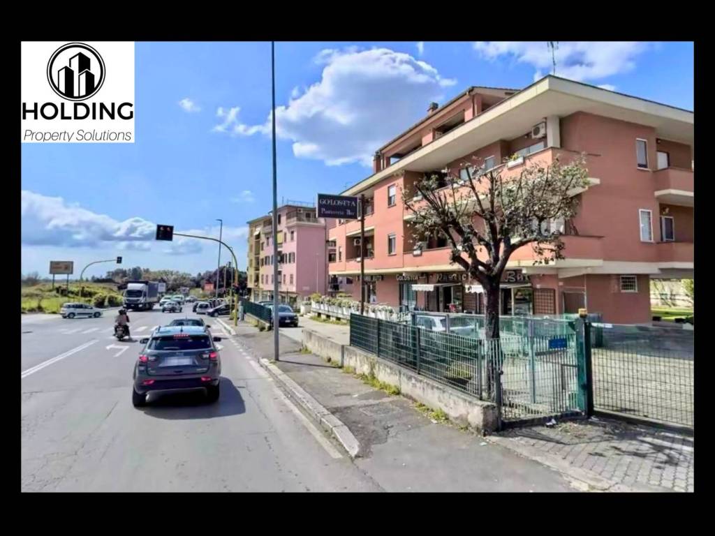 appartamento in vendita a Roma in zona Portuense