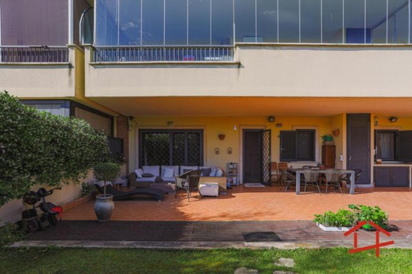 appartamento in vendita a Roma in zona Mezzocammino