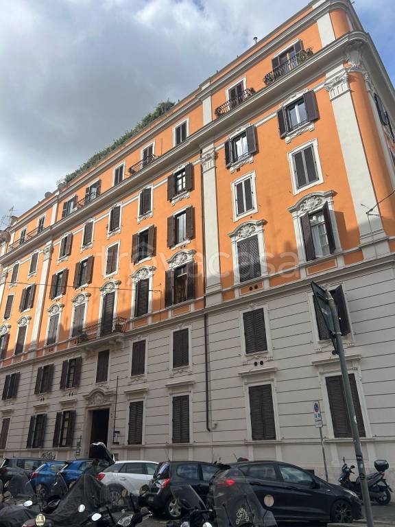 appartamento in vendita a Roma in zona Rione Prati