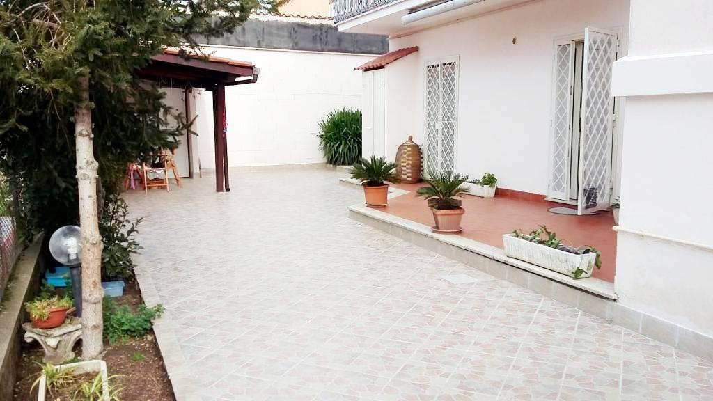 appartamento in vendita a Roma in zona Borghesiana