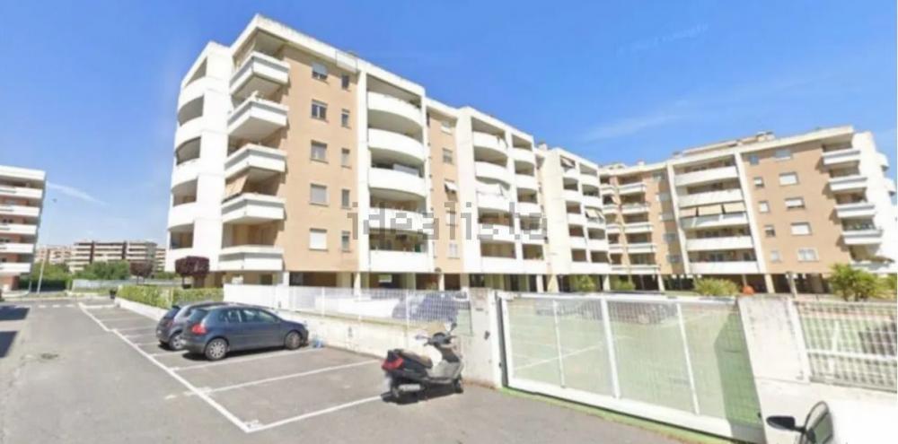 appartamento in vendita a Roma in zona Ponte di Nona