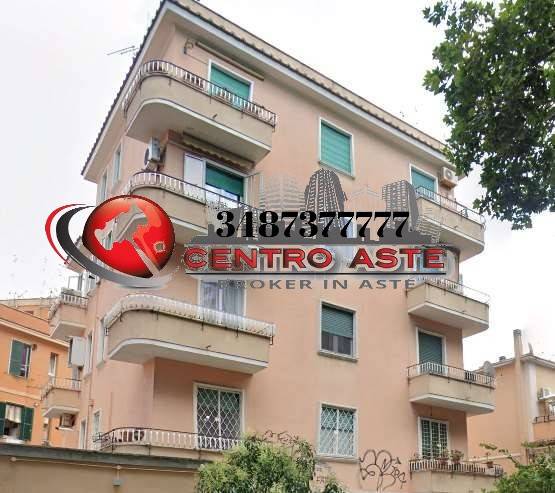 appartamento in vendita a Roma in zona Gianicolense
